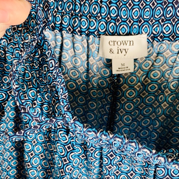 crown & ivy Geometric Pattern Palazzo Pants - Picture 7 of 8